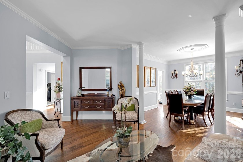 Public Remarks Perfection Piper Glen- This exquisite custom - photo 4