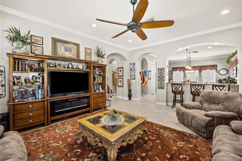 Rare opportunity in prestigious Highland Reserve! This - photo 14