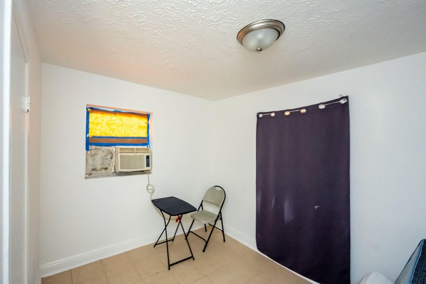 Fantastic income-producing duplex in the rapidly growing area of - photo 15