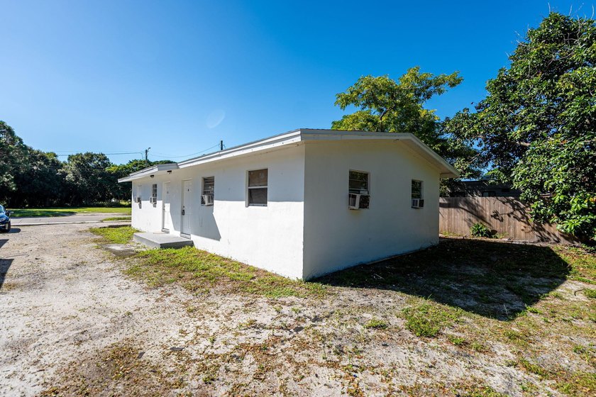 Fantastic income-producing duplex in the rapidly growing area of - photo 31