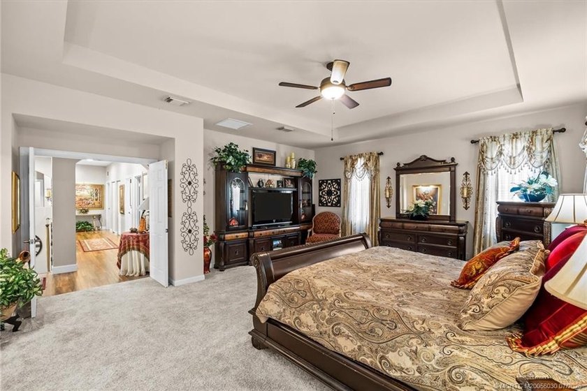Rare opportunity in prestigious Highland Reserve! This - photo 35
