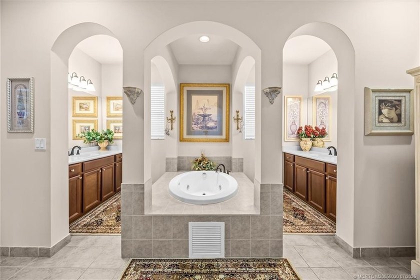 Rare opportunity in prestigious Highland Reserve! This - photo 38