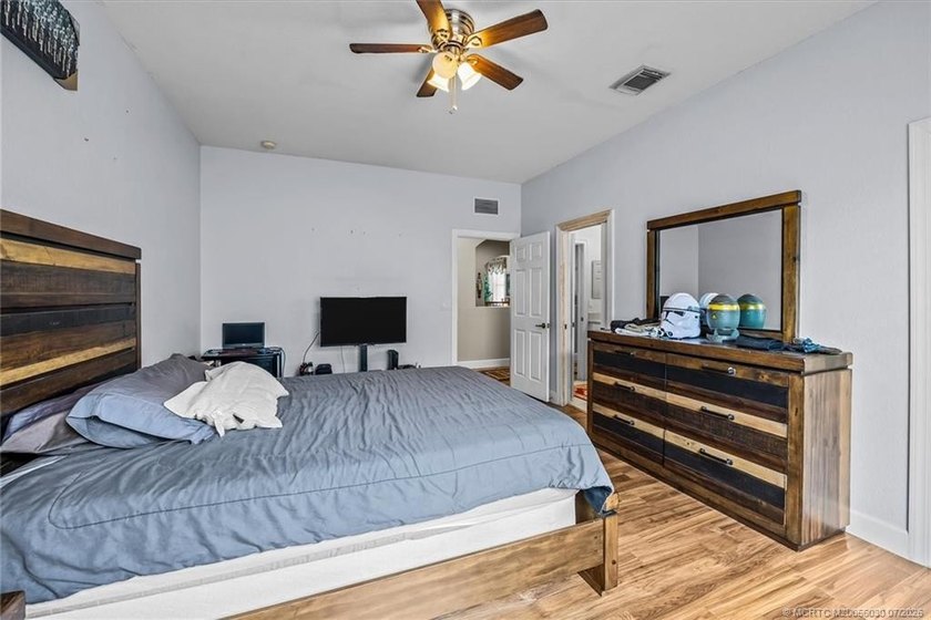 Rare opportunity in prestigious Highland Reserve! This - photo 46