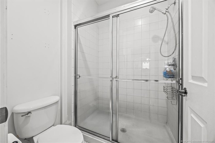 Rare opportunity in prestigious Highland Reserve! This - photo 48