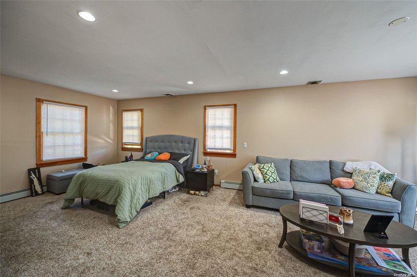 Welcome to 43 Hollins Ln., a charming Colonial home featuring a - photo 14