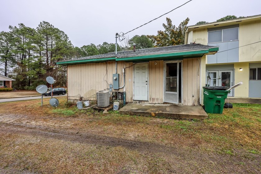 Opportunity awaits at 611 DeKalb Street in Georgetown! This - photo 23