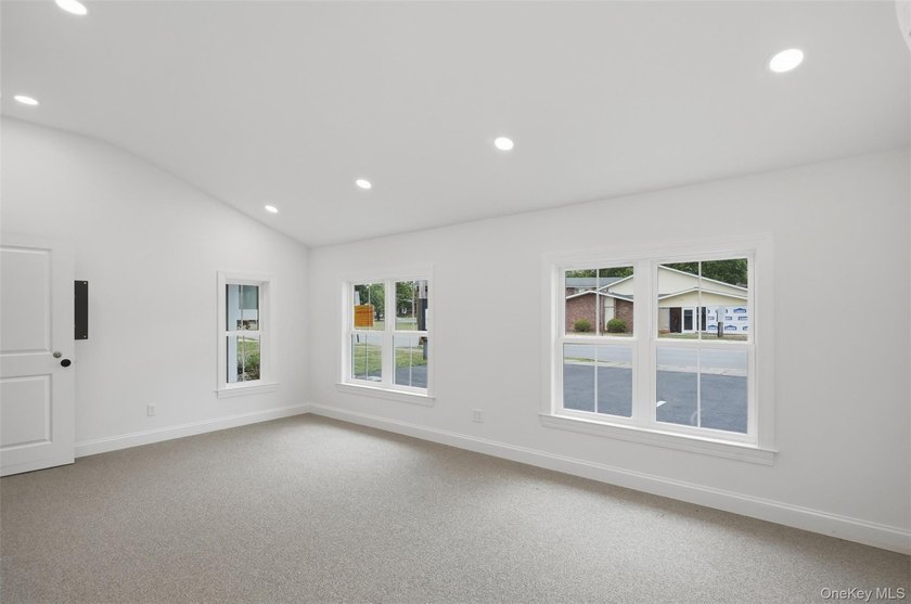 INVESTMENT OPPORTUNITY |FULLY RENOVATED PROFESSIONAL BUILDING - photo 11