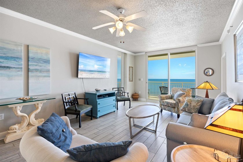 STUNNING Gulf Front Condominium with Breathtaking Views! Welcome - photo 5