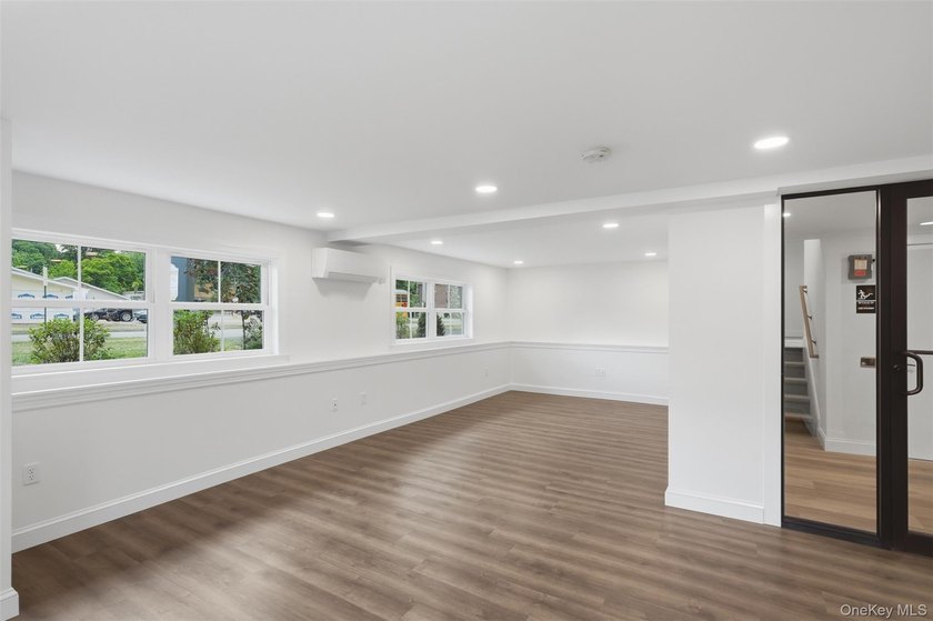 INVESTMENT OPPORTUNITY |FULLY RENOVATED PROFESSIONAL BUILDING - photo 27
