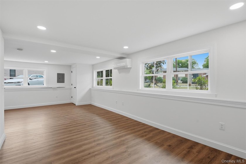 INVESTMENT OPPORTUNITY |FULLY RENOVATED PROFESSIONAL BUILDING - photo 29