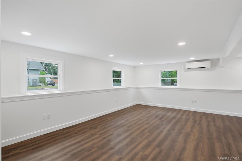 INVESTMENT OPPORTUNITY |FULLY RENOVATED PROFESSIONAL BUILDING - photo 32