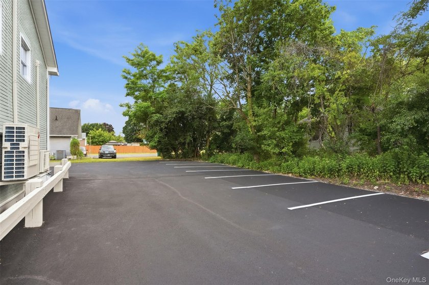 INVESTMENT OPPORTUNITY |FULLY RENOVATED PROFESSIONAL BUILDING - photo 35