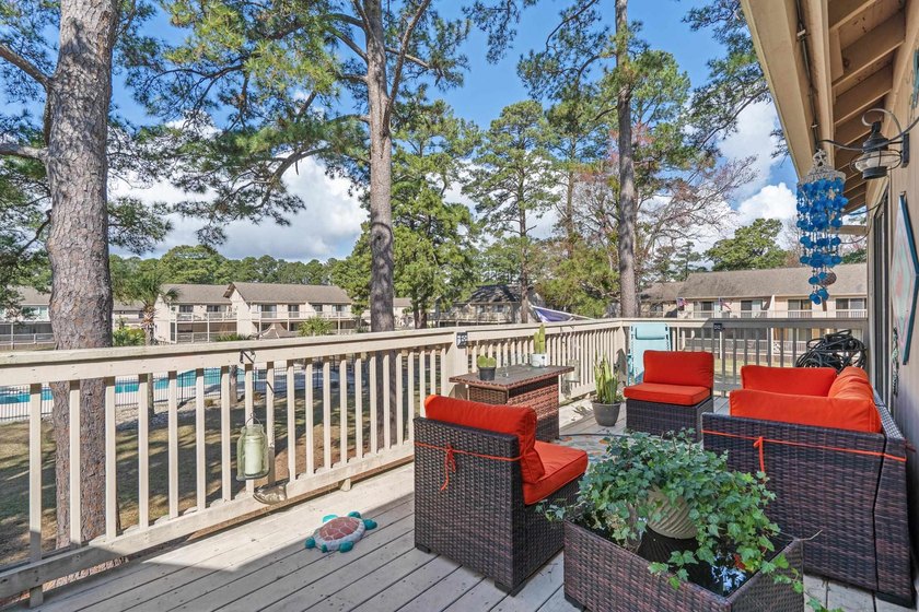 Welcome to this beautifully updated 2-bed/1-bath condo in - photo 22