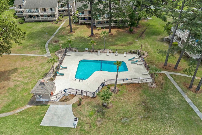 Welcome to this beautifully updated 2-bed/1-bath condo in - photo 28