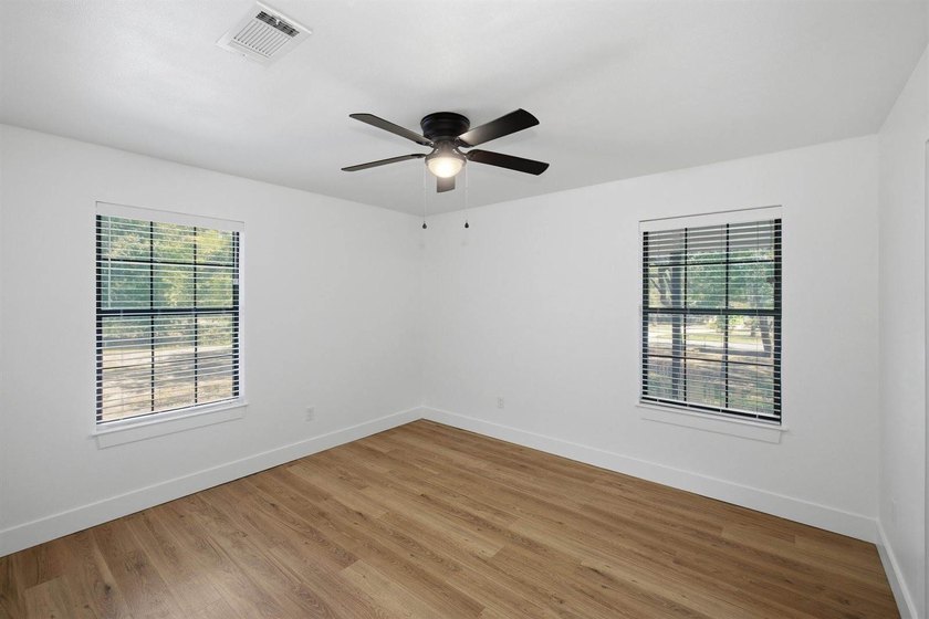 Welcome home to a property that offers something increasingly - photo 28