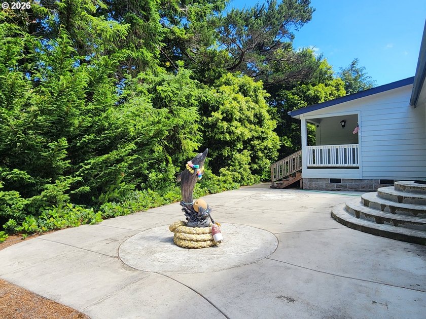 Perched above town with an Ocean views, this meticulously - photo 32