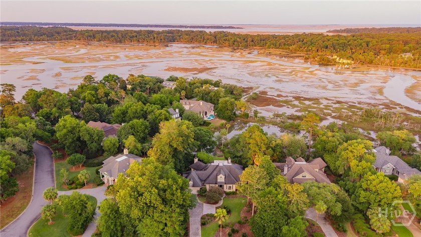 Nestled in the sought-after Deer Creek community, this - photo 3
