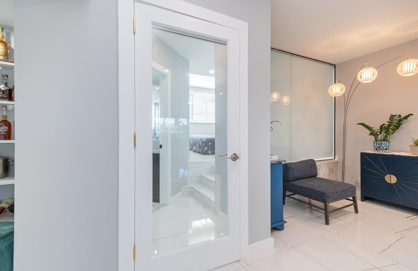 Owner offers a very competitive price. Outstanding 2/2 unit with - photo 12