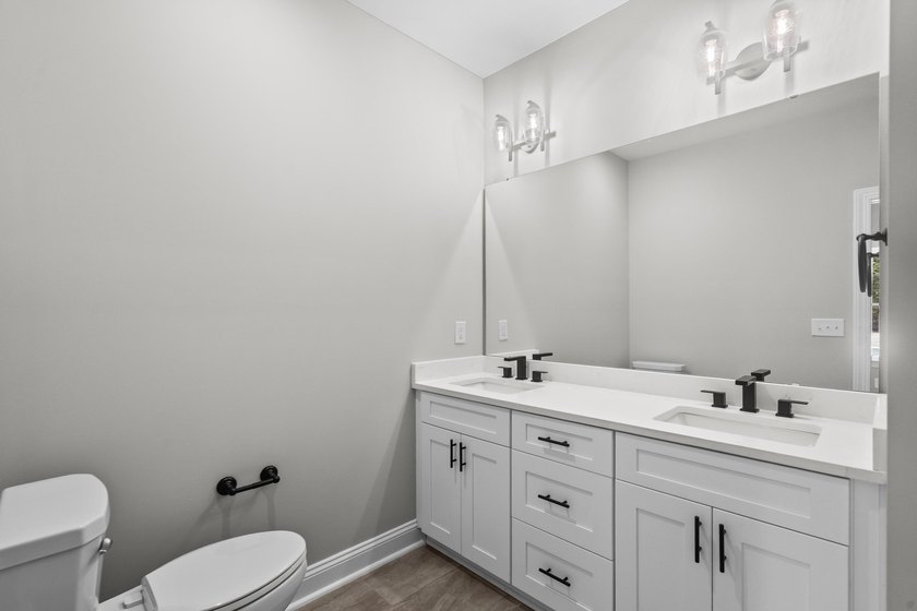 Introducing 19 Graybo Lane, a beautifully crafted new - photo 20
