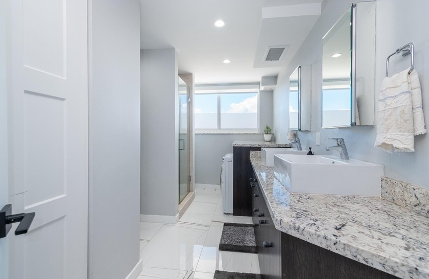 Owner offers a very competitive price. Outstanding 2/2 unit with - photo 21