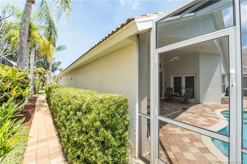 The Cottages of Hobe Sound is a gated community with tennis - photo 49