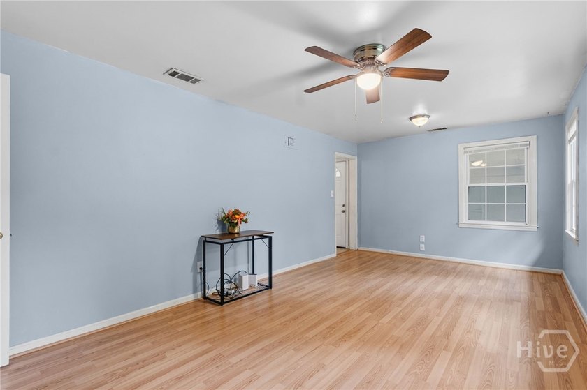 Opportunity is knocking in Savannah's established Glynnwood - photo 8