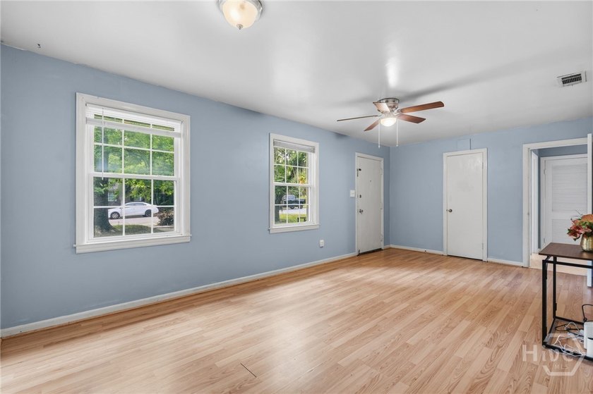 Opportunity is knocking in Savannah's established Glynnwood - photo 9