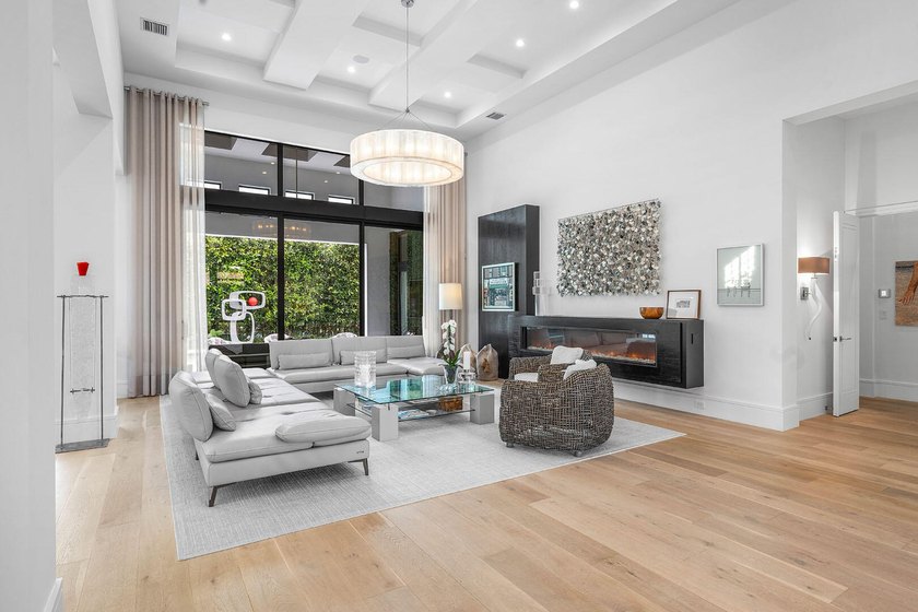 2424 Queen Palm Road is a striking modern estate by River Birch - photo 7