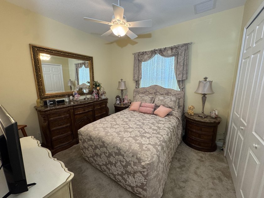 Welcome Home to Luxury and Comfort! Step into this stunning - photo 20