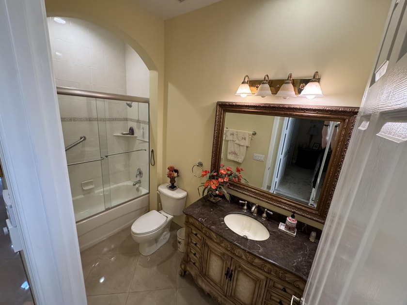 Welcome Home to Luxury and Comfort! Step into this stunning - photo 23