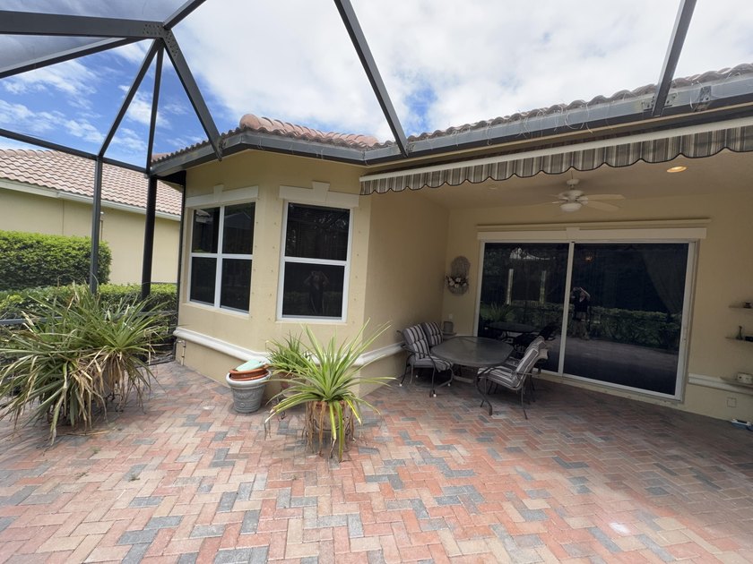 Welcome Home to Luxury and Comfort! Step into this stunning - photo 40