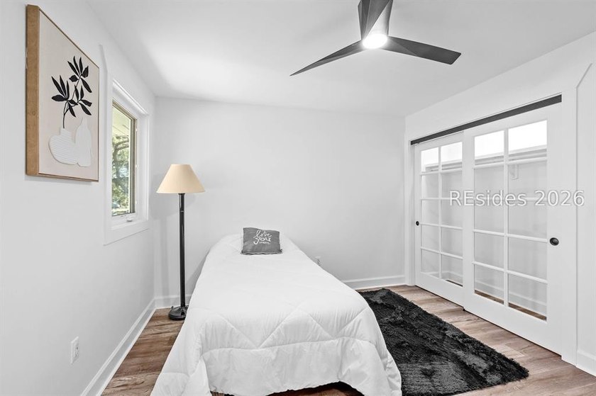 Formerly owned by Arthur B. Horne, this beautifully reimagined - photo 32