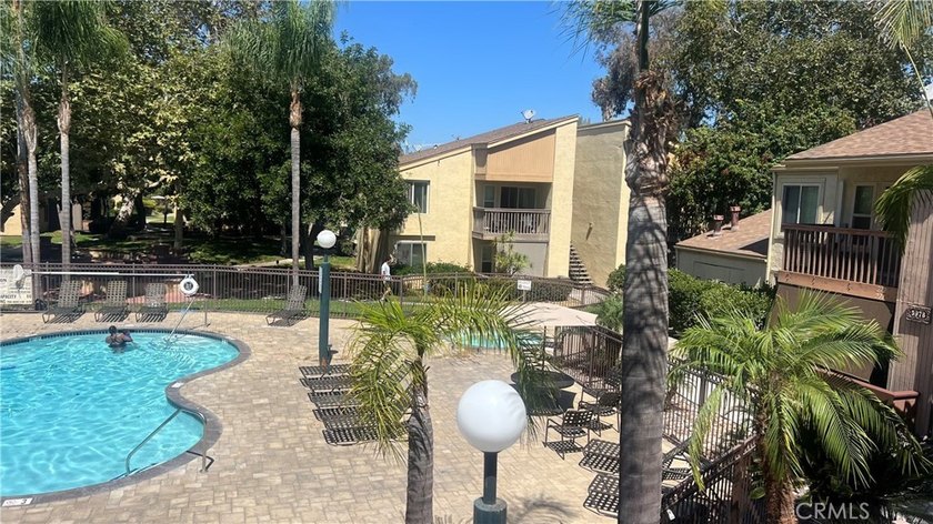 Amazing pool view from your balcony! Come take a look at this - photo 32