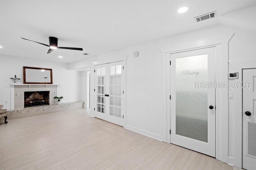 Formerly owned by Arthur B. Horne, this beautifully reimagined - photo 35