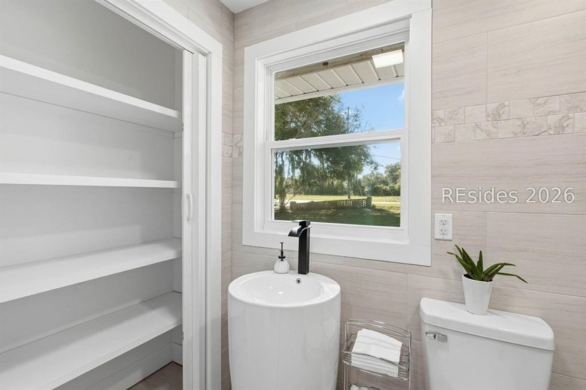 Formerly owned by Arthur B. Horne, this beautifully reimagined - photo 47