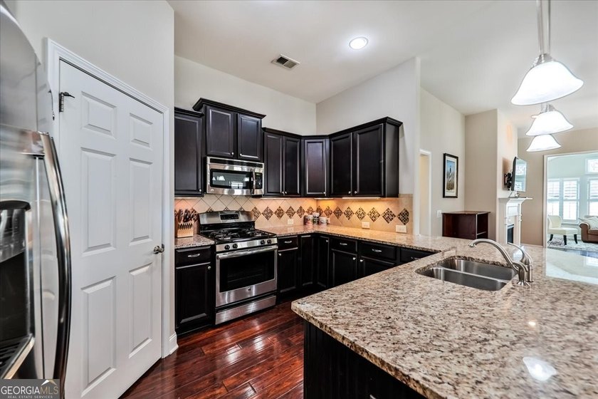 Welcome to the sought after active adult community of Bel Aire - photo 12