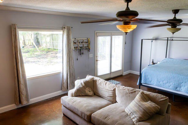 This waterfront tidal creek home is only minutes from Downtown - photo 15