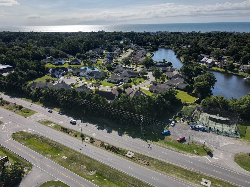 Exceptional opportunity to own a fully turnkey surf and skate - photo 35