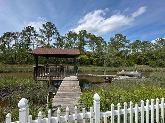 This waterfront tidal creek home is only minutes from Downtown - photo 42