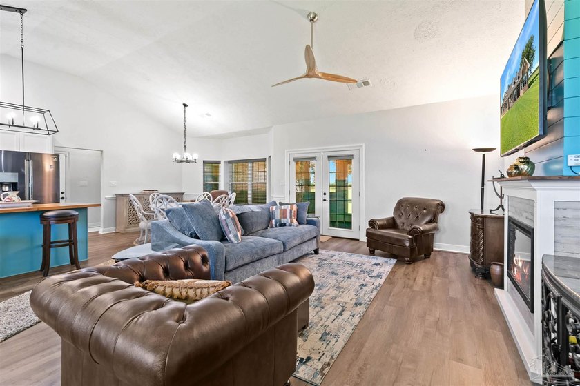 WALNUT HILL, FL - 3BR/2.5BA BRICK RANCH ON 5 FENCED ACRES | ICF - photo 12