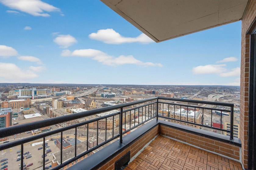 It's All About The View! This condo delivers on everything you - photo 19