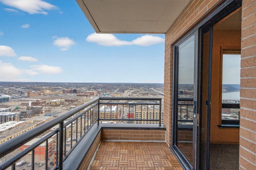 It's All About The View! This condo delivers on everything you - photo 20