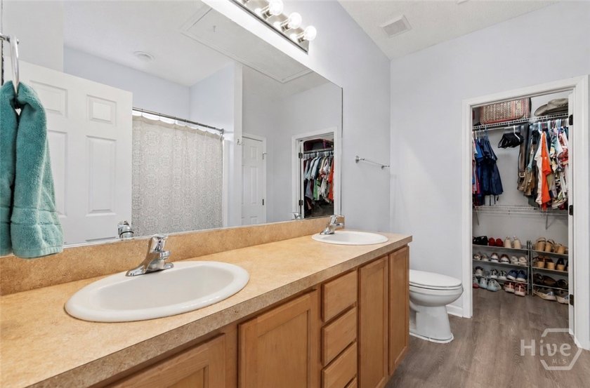 Welcome to 95 Falkland Avenue in Highlands Crossing! This - photo 22