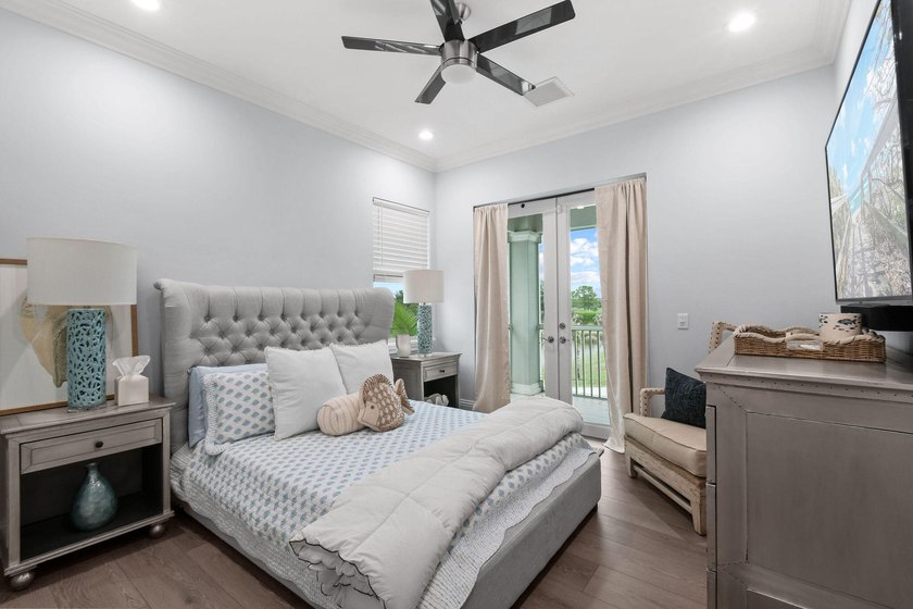 Tucked behind the gates of an exclusive equestrian community - photo 35