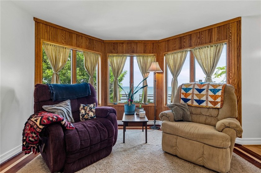 Welcome home to this exceptional 4-bedroom, 3 full bath Colonial - photo 15