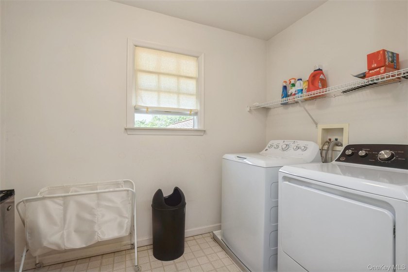 Come Live A Lifestyle in this very Desirable 24/7 Gated Golf - photo 16