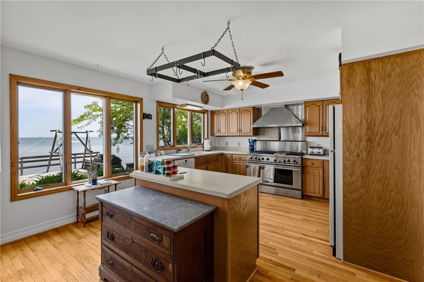 Welcome home to this exceptional 4-bedroom, 3 full bath Colonial - photo 18