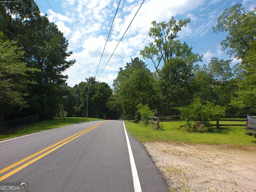 There are three tracts, tracts 3,4 and 6. Total 19.38 acres - photo 2