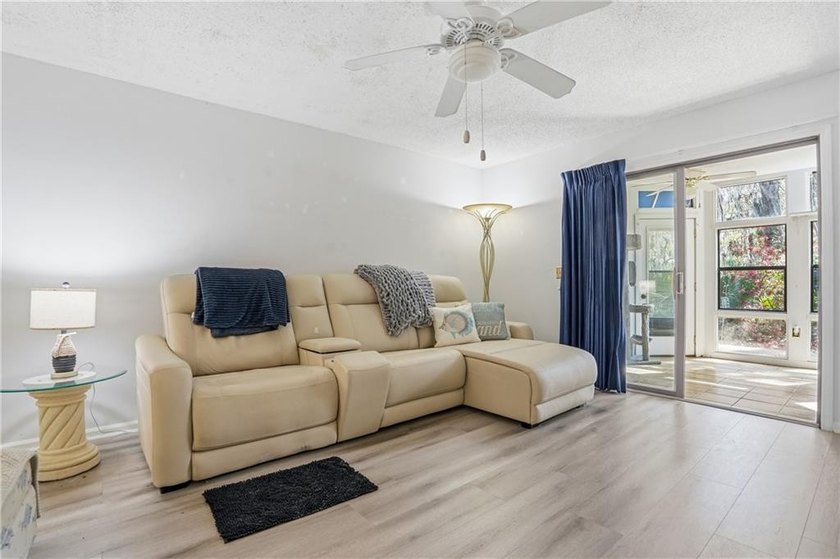 Much desired 2 bedroom /2 bath condo all on ground level located - photo 3