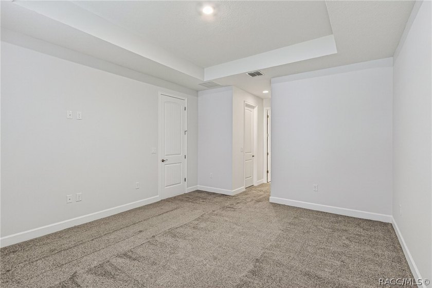 Welcome to the Jordan model! Offering more than 2,230 square - photo 29